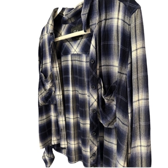 Rails Hunter Shirt Button Down - Picture 2 of 9